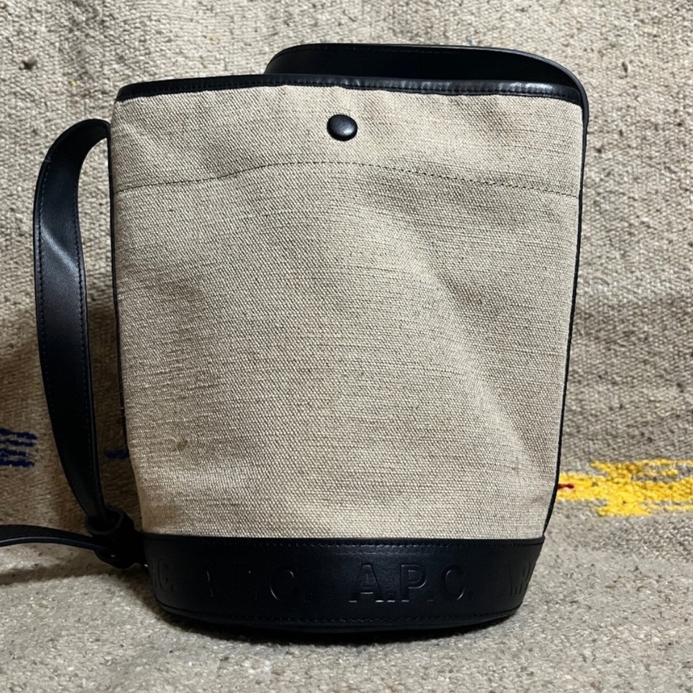A.P.C. Helene bucket bag